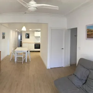 El Piso De Loly En San Juan: Alojamieno Low Cost Para 5 Apartamento